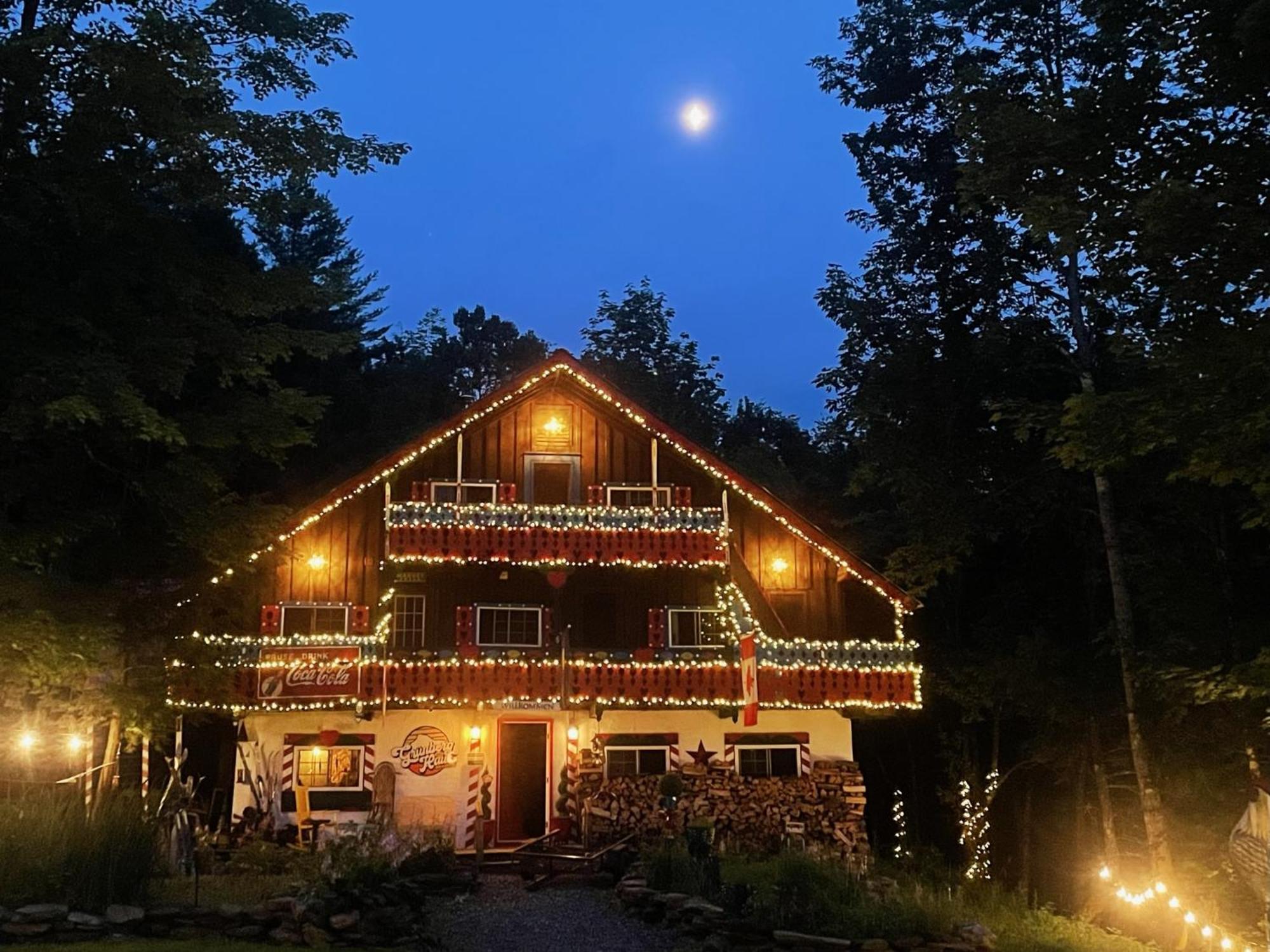 Grunberg Haus Inn & Cabins 워터베리 외부 사진